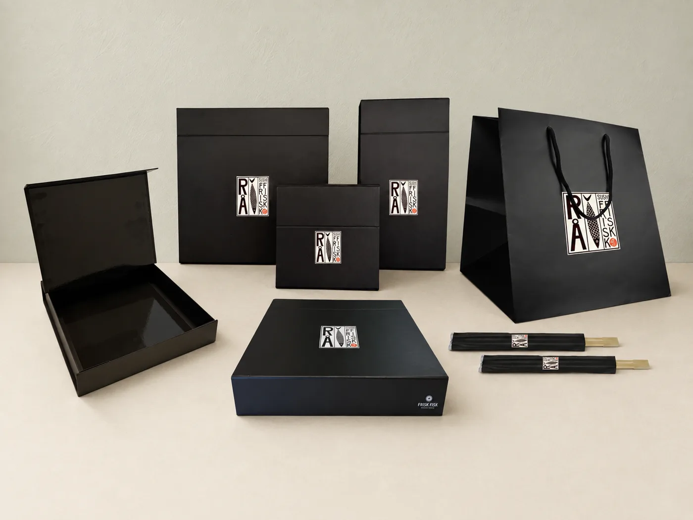 Take away-serie i papp levert av Kabal